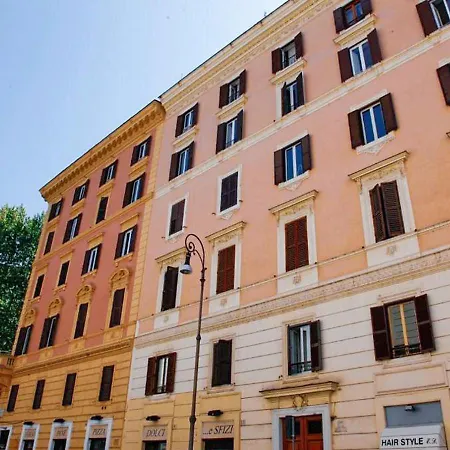Clemy In 4* Roma